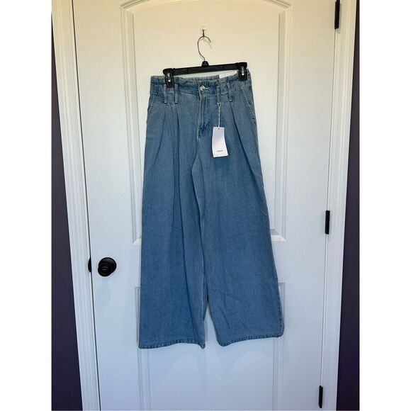 NWT Bershka High Waisted Wide Leg Jeans Size 00 - Picture 1 of 10